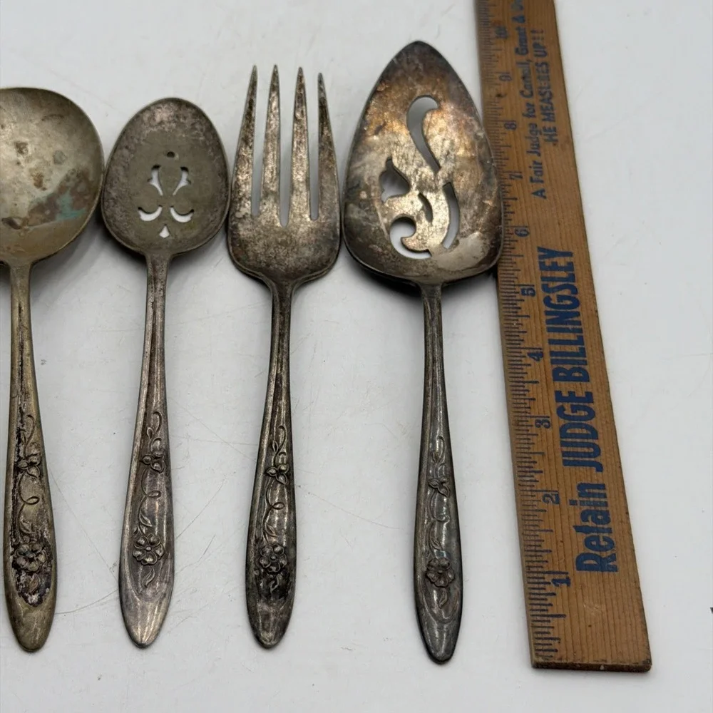 Vintage Lot Meriden Silver Plate Co. 6 piece Serving Set 1960's